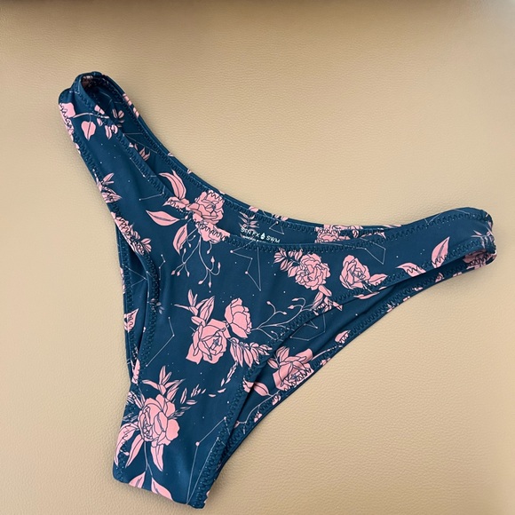 Stone Fox Swim Black Two Piece Bikini Swimsuit XS - Picture 6 of 6